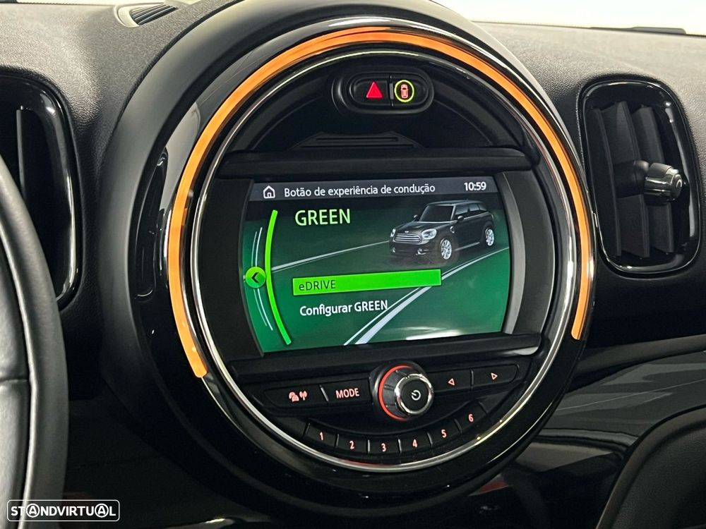 MINI Countryman Cooper SE ALL4 Auto - 16