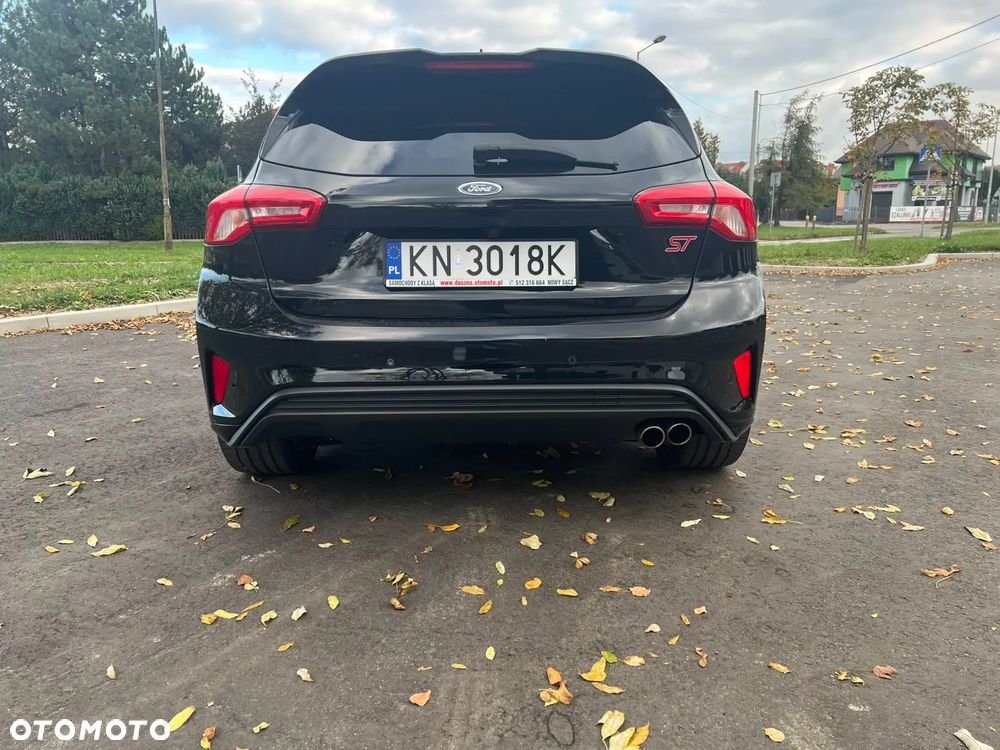 Ford Focus 2.0 EcoBlue ST - 4