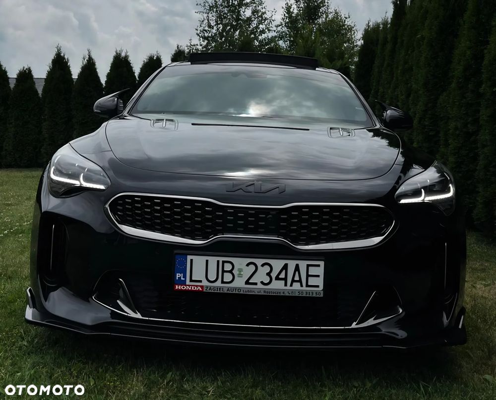 Kia Stinger 3.3 T-GDI V6 GT AWD - 3