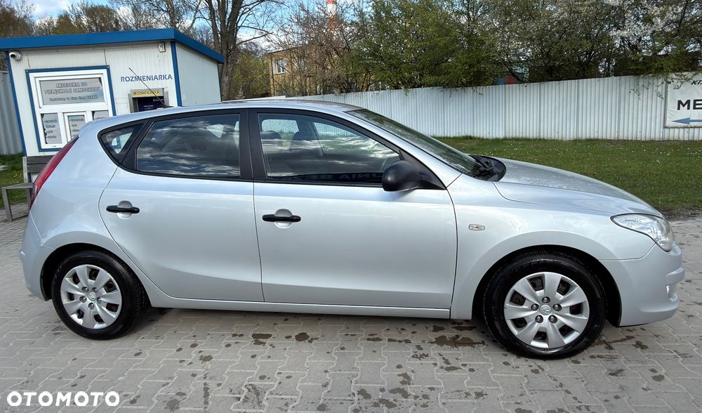 Hyundai i30 1.6 CRDi Base - 7