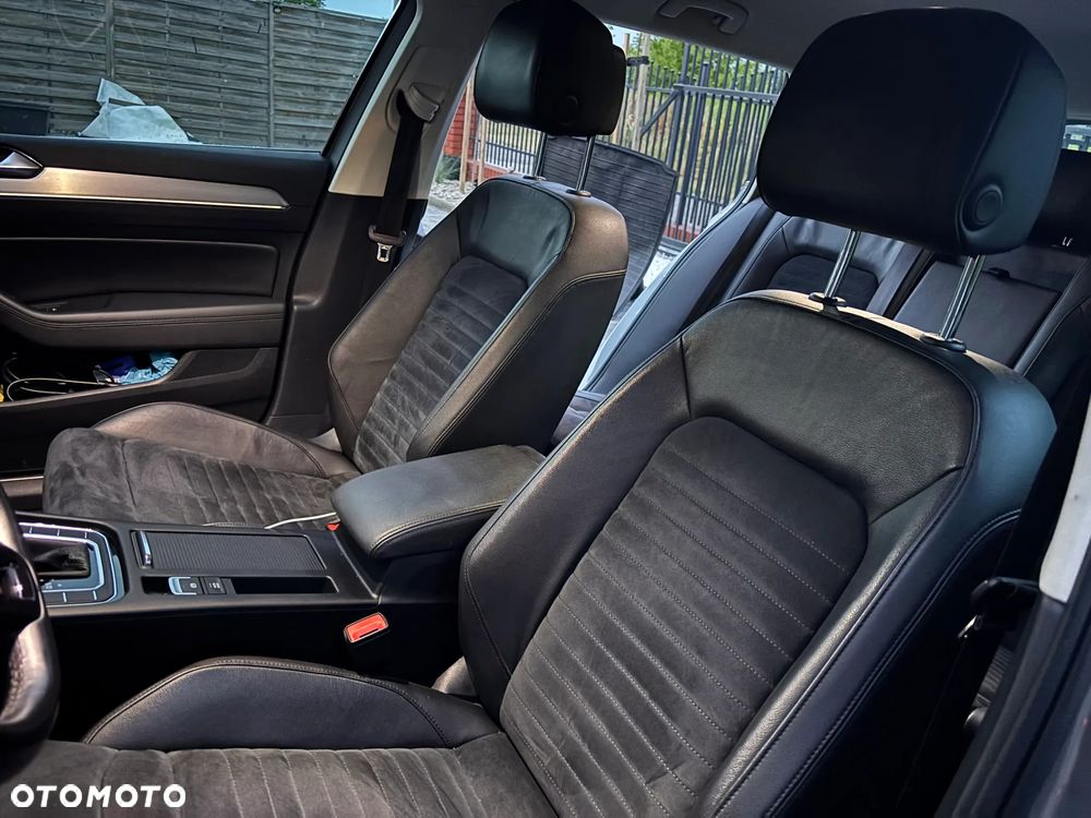 Volkswagen Passat 2.0 TDI SCR Highline DSG - 14