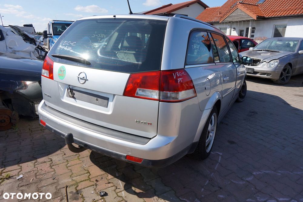 OPEL VECTRA C LIFT KOMBI 2008 Z157 1.9 CDTI Z19DTH 150KM F40 355 SREBRNY na części - 5
