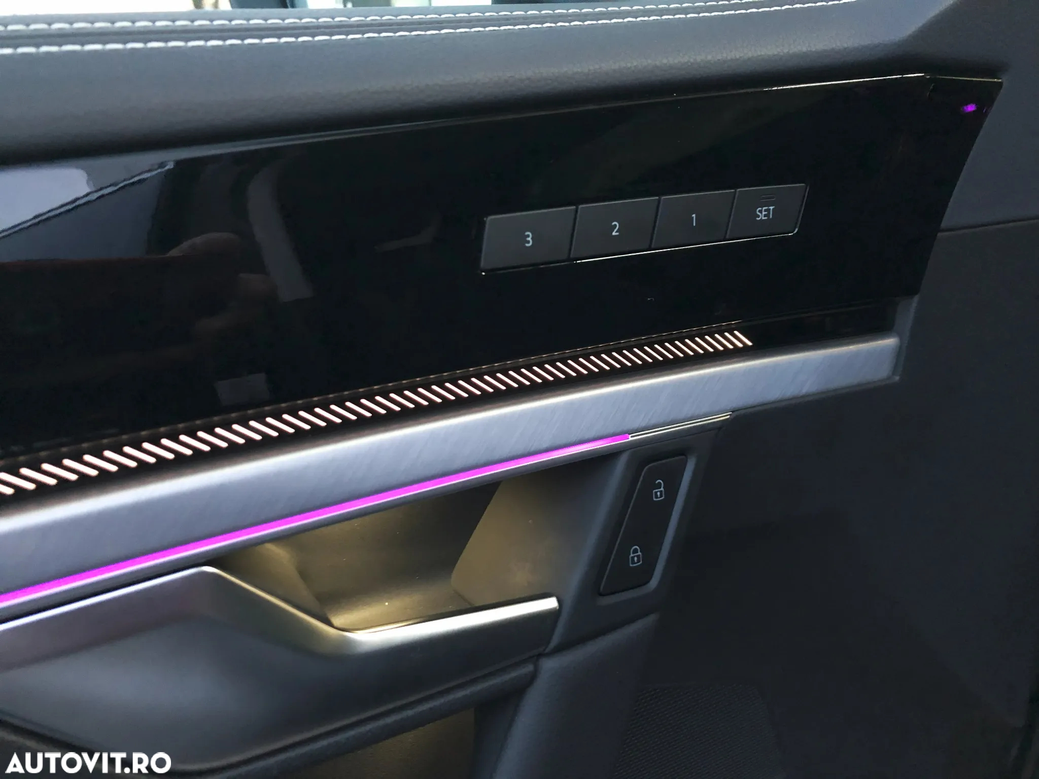 Volkswagen Touareg V6 TSI eHybrid PHEV Elegance - 14