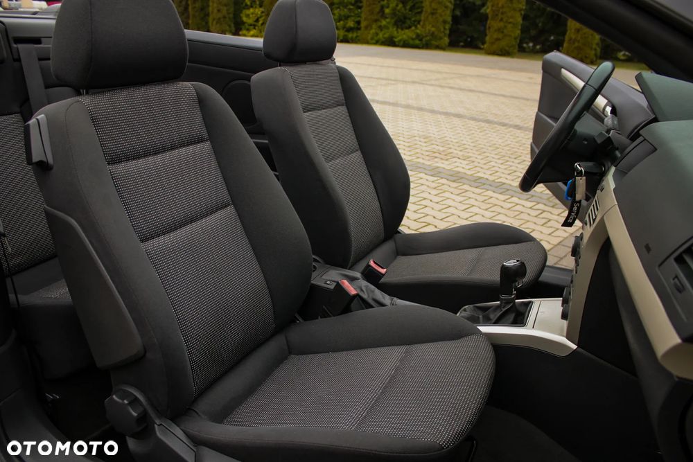 Opel Astra 1.6 Endless Summer - 20