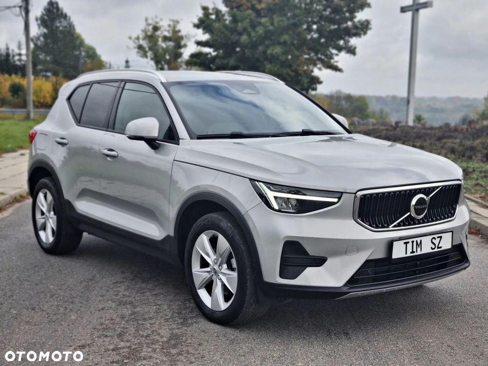 Volvo XC 40 B3 B DKG Essential - 4