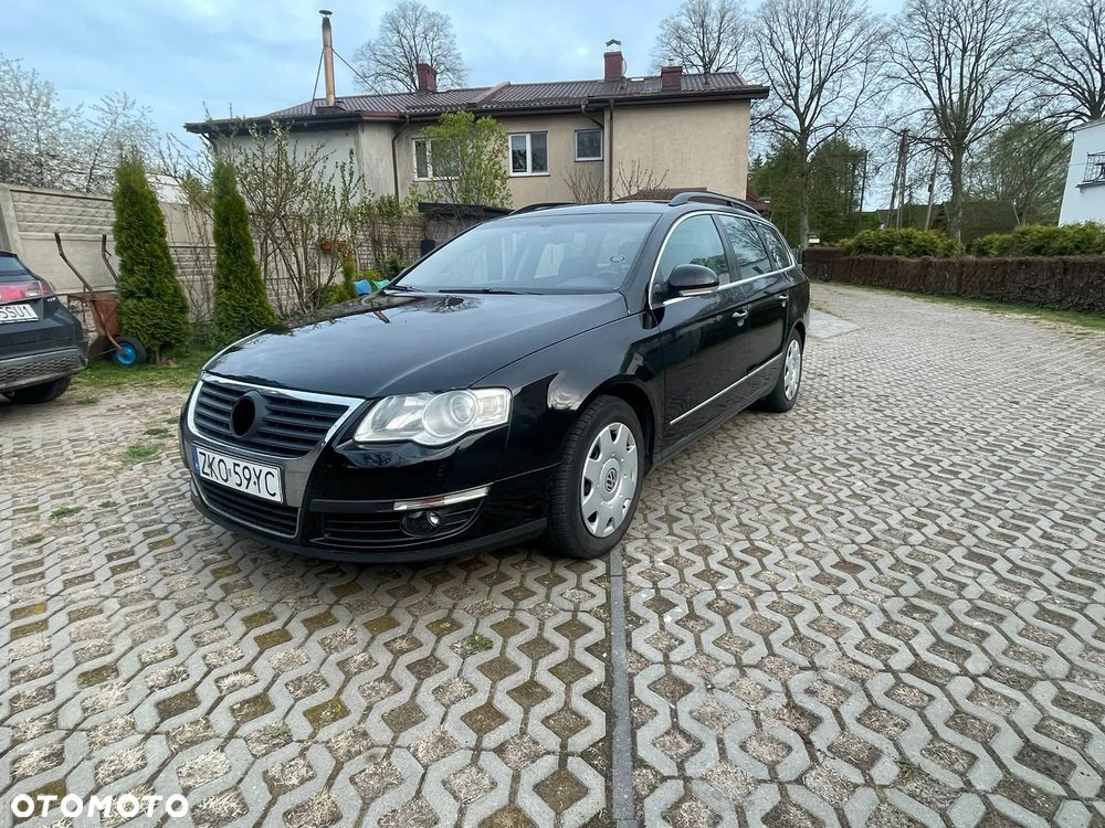 Volkswagen Passat 1.9 TDI Comfortline - 1