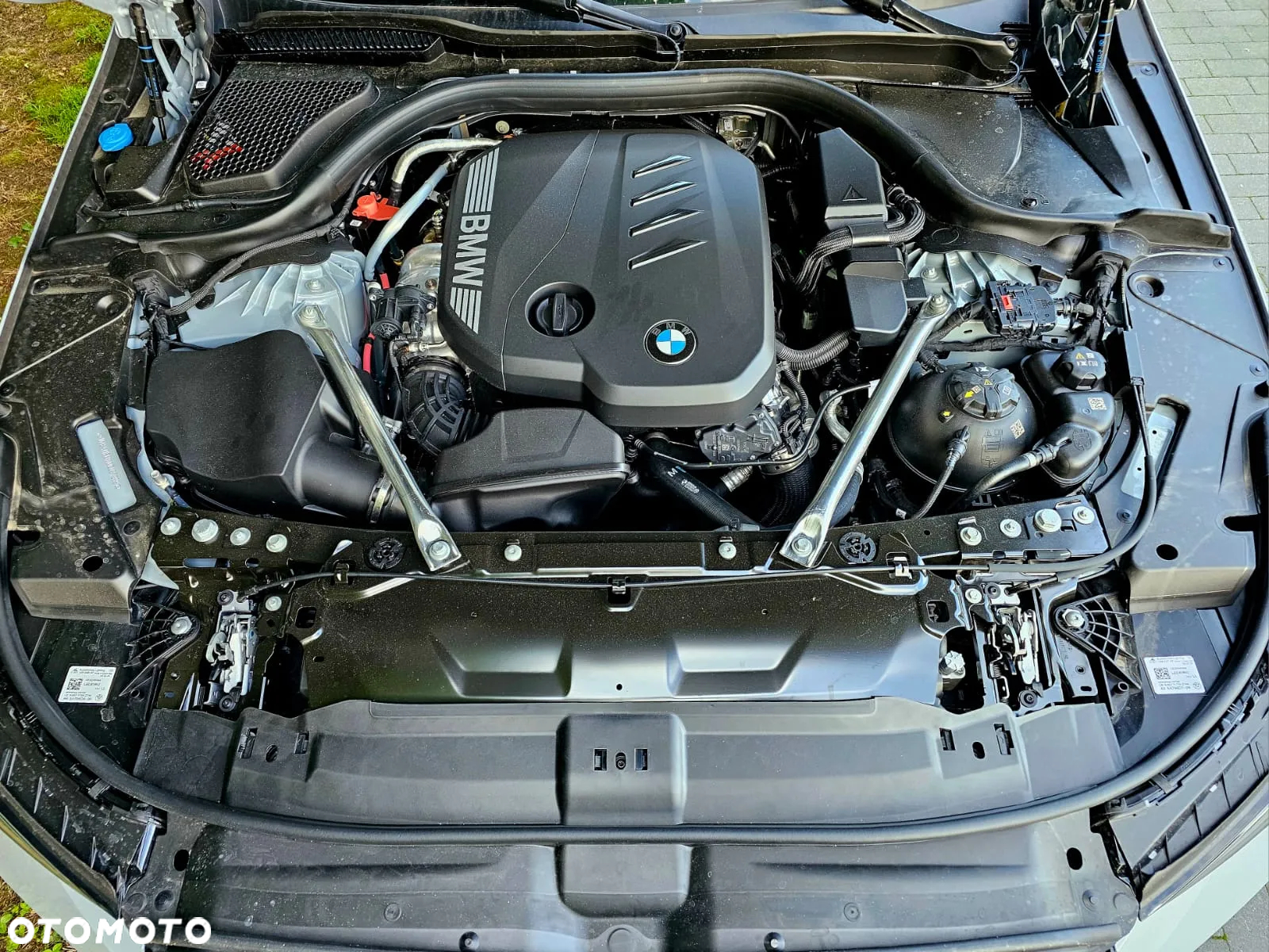 BMW Seria 5 - 32