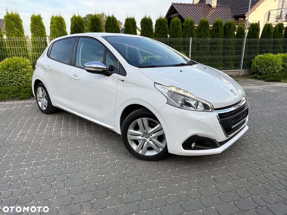 Peugeot 208 PureTech 82 Style - 3