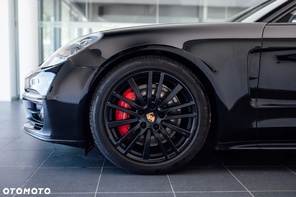 Porsche Panamera GTS GPF - 41