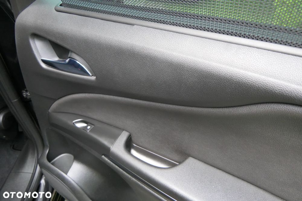 Opel Zafira Tourer 1.6 ECOTEC DIT ecoFLEX Start/Stop Business Innovation - 34