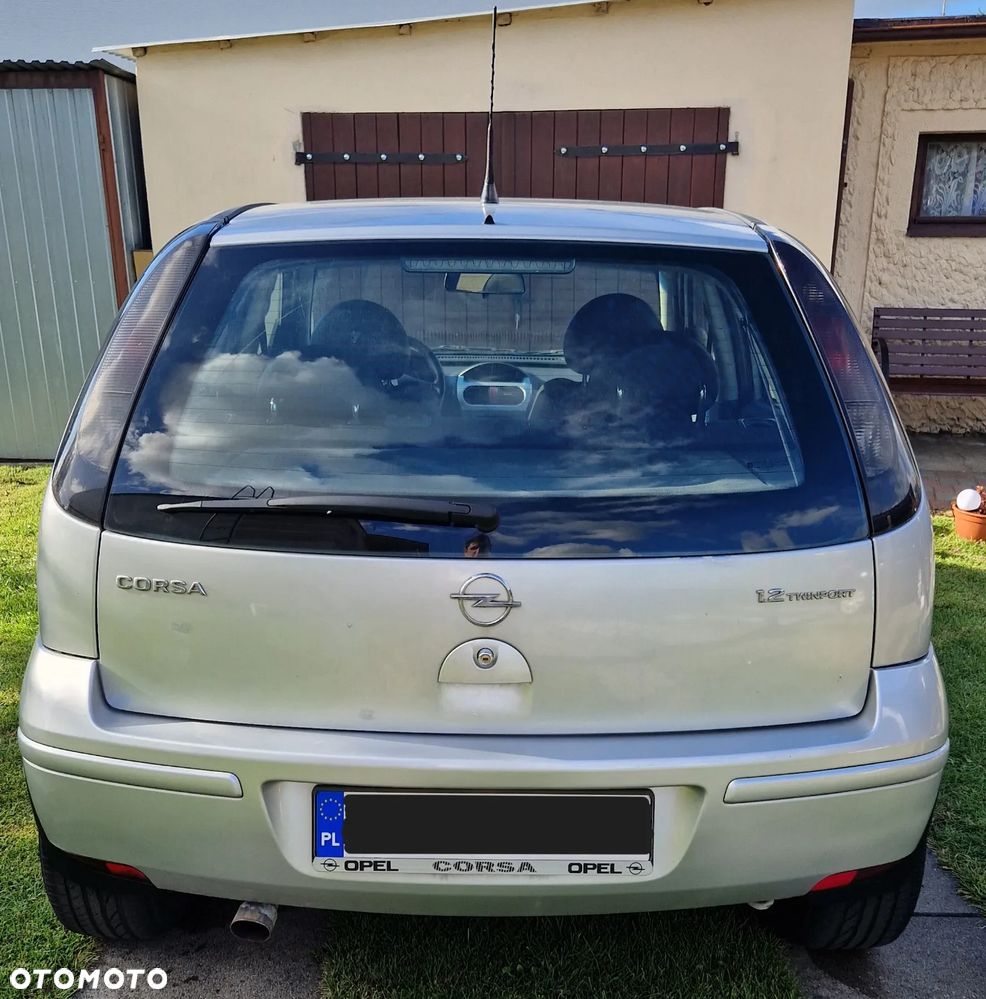 Opel Corsa 1.2 16V - 5