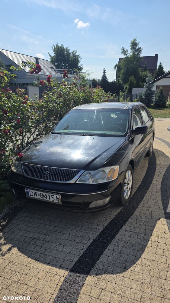Toyota Avalon 3.0 XL - 1