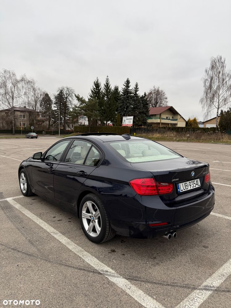 BMW Seria 3 328i xDrive - 6