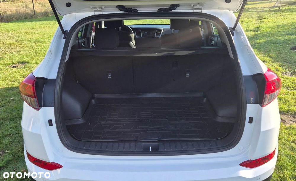 Hyundai Tucson 1.6 GDI BlueDrive Comfort 2WD - 9