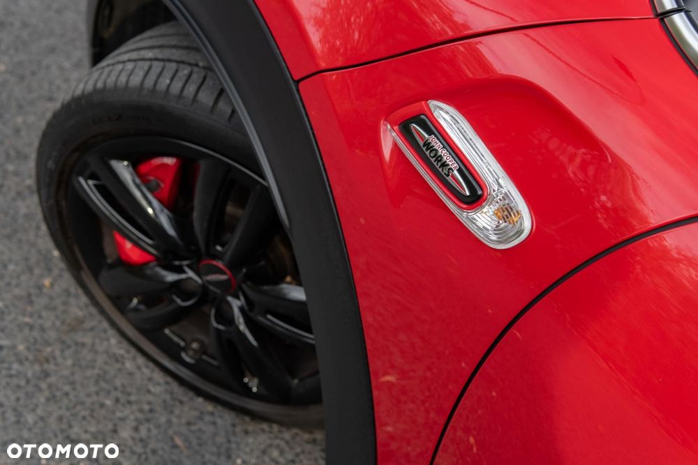 MINI John Cooper Works - 32
