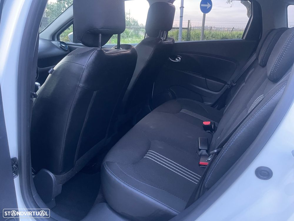 Renault Clio Sport Tourer 1.2 TCe GT Line EDC - 10