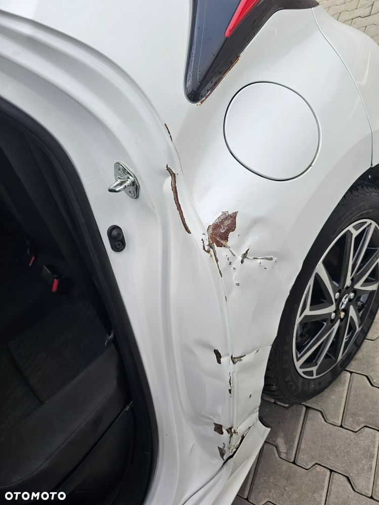 Toyota Yaris Hybrid 1.5 Style - 10