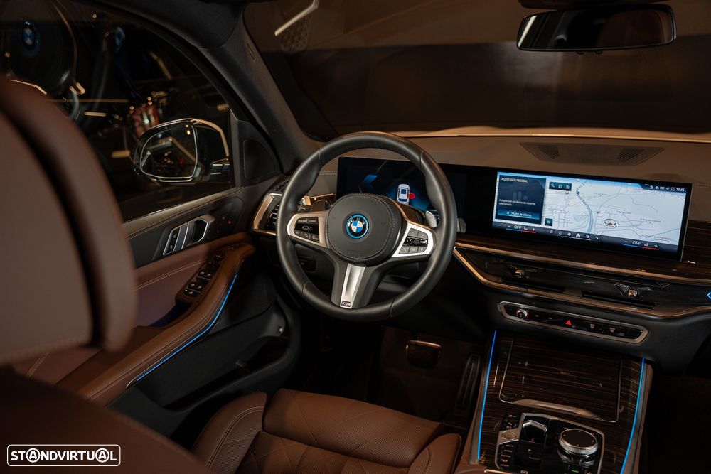 BMW X5 50 e xDrive Pack M Desportivo Pro - 17