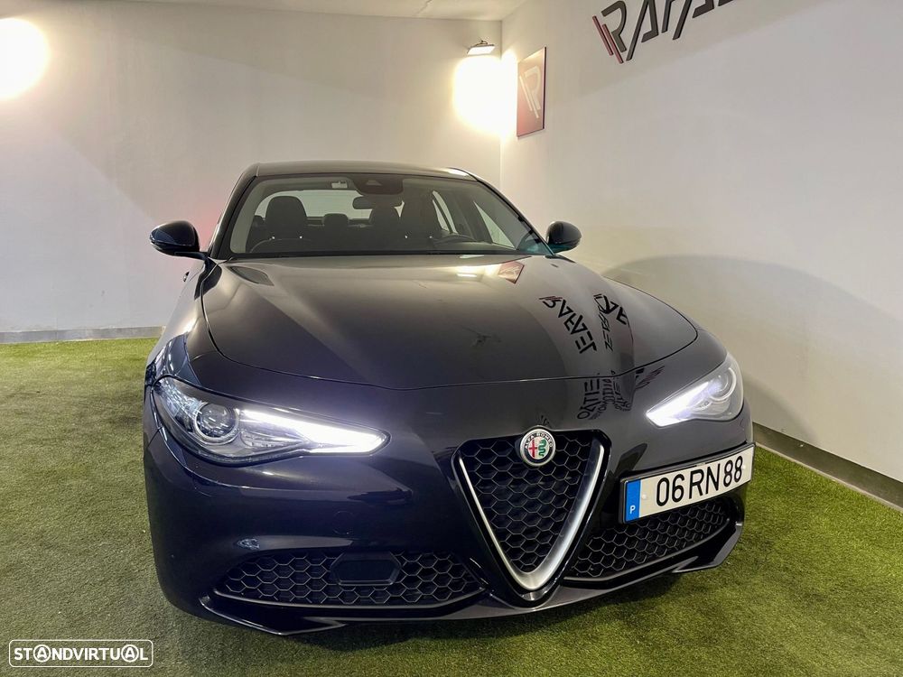 Alfa Romeo Giulia 2.2 D - 3