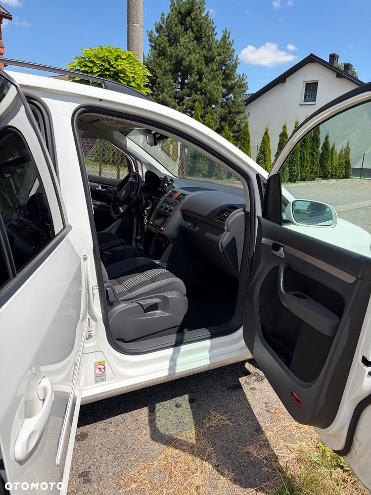 Volkswagen Touran 1.9 TDI DPF R-Line Edition - 15