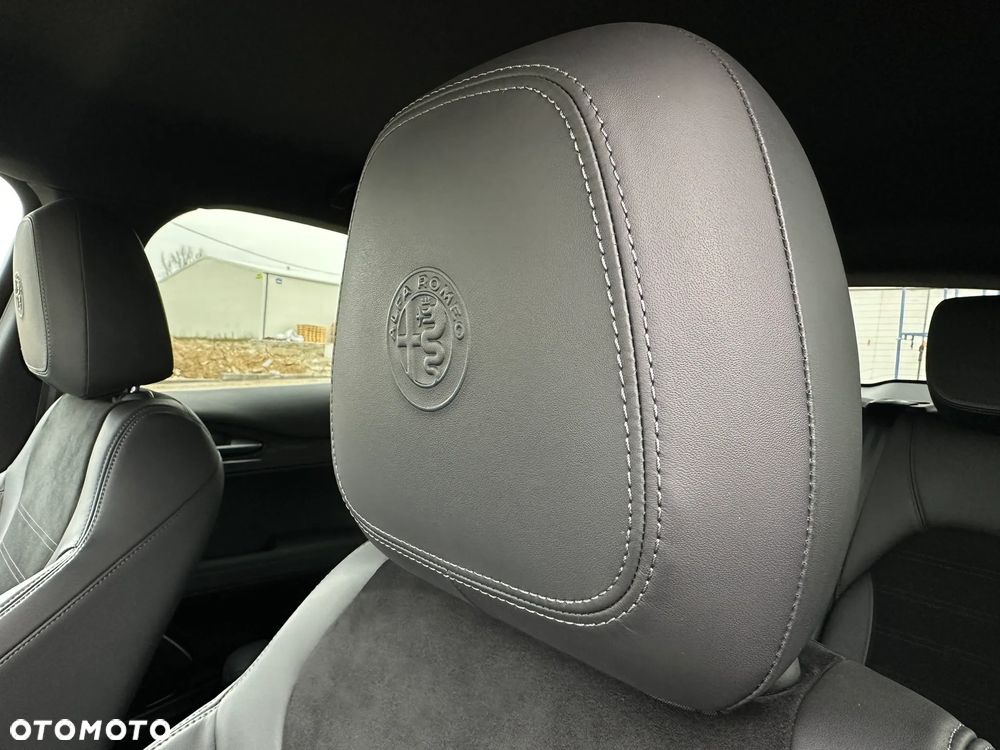 Alfa Romeo Stelvio 2.9 V6 Bi-Turbo Quadrifoglio Q4 - 22