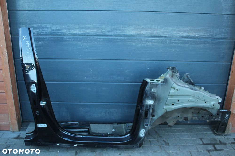 ĆWIARTKA PODŁUŻNICA PRAWA PRAWY PRZÓD OPEL MOKKA Z22C GAR