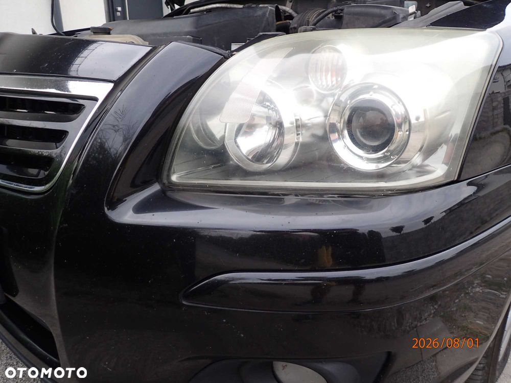 Toyota Avensis - 4