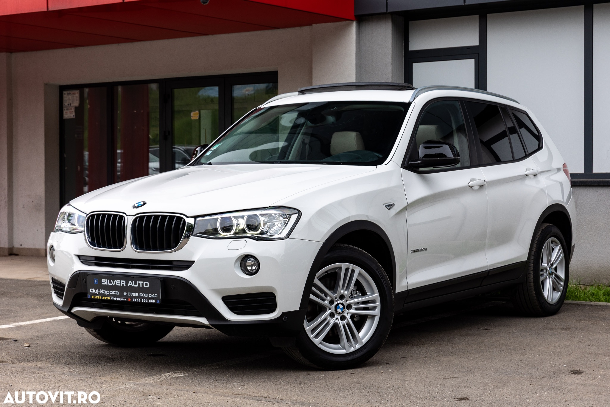 BMW X3 xDrive20d AT Luxury Line - 2