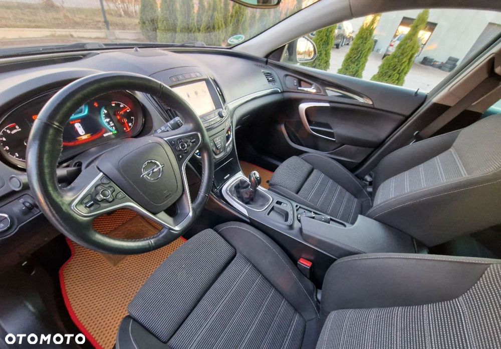 Opel Insignia - 17