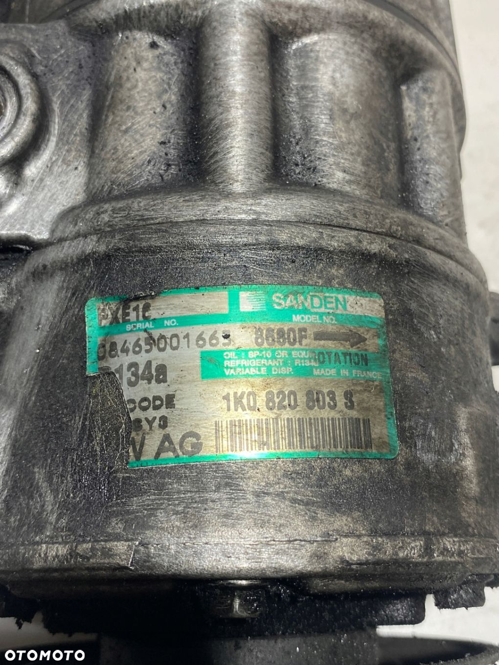 SPRĘŻARKA KLIMATYZACJI A3 8P GOLF V LEON II OCTAVIA II PASSAT B6 1K0820803S - 2