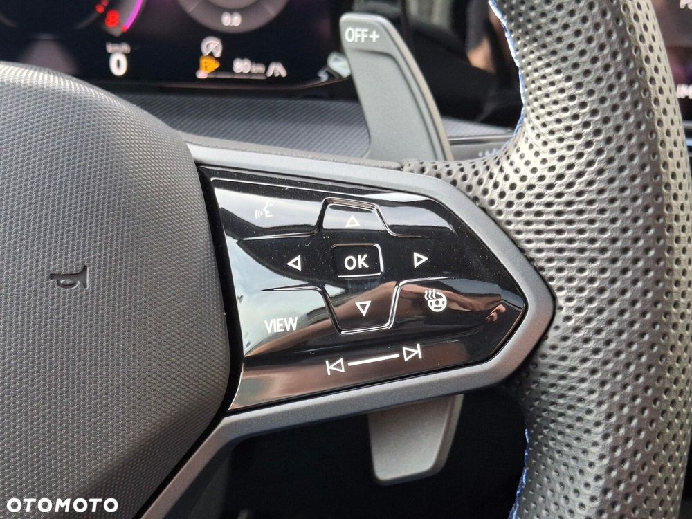 Volkswagen Golf Variant 2.0 TSI 4Motion R - 29