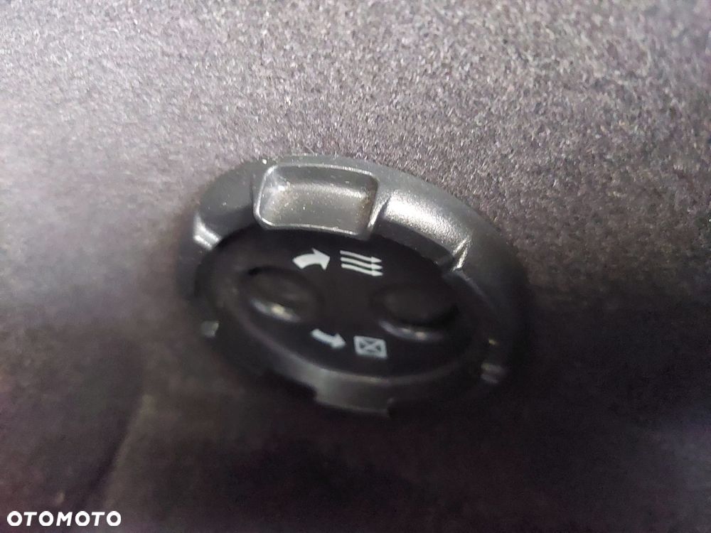 Toyota RAV4 2.0 VVT-i Premium - 28