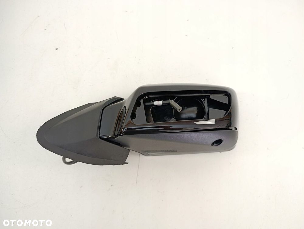 SUZUKI BURGMAN 650 LUSTERKO LEWE - 1