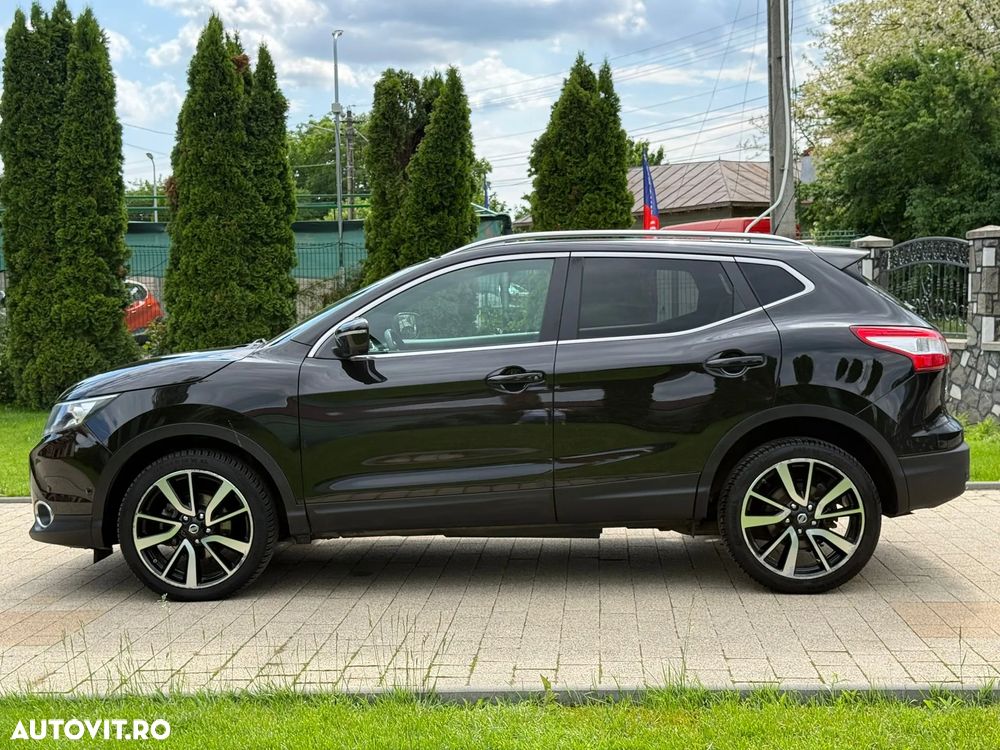 Nissan Qashqai 1.6 DCI 4 x 4 DPF Start/Stop tekna - 24