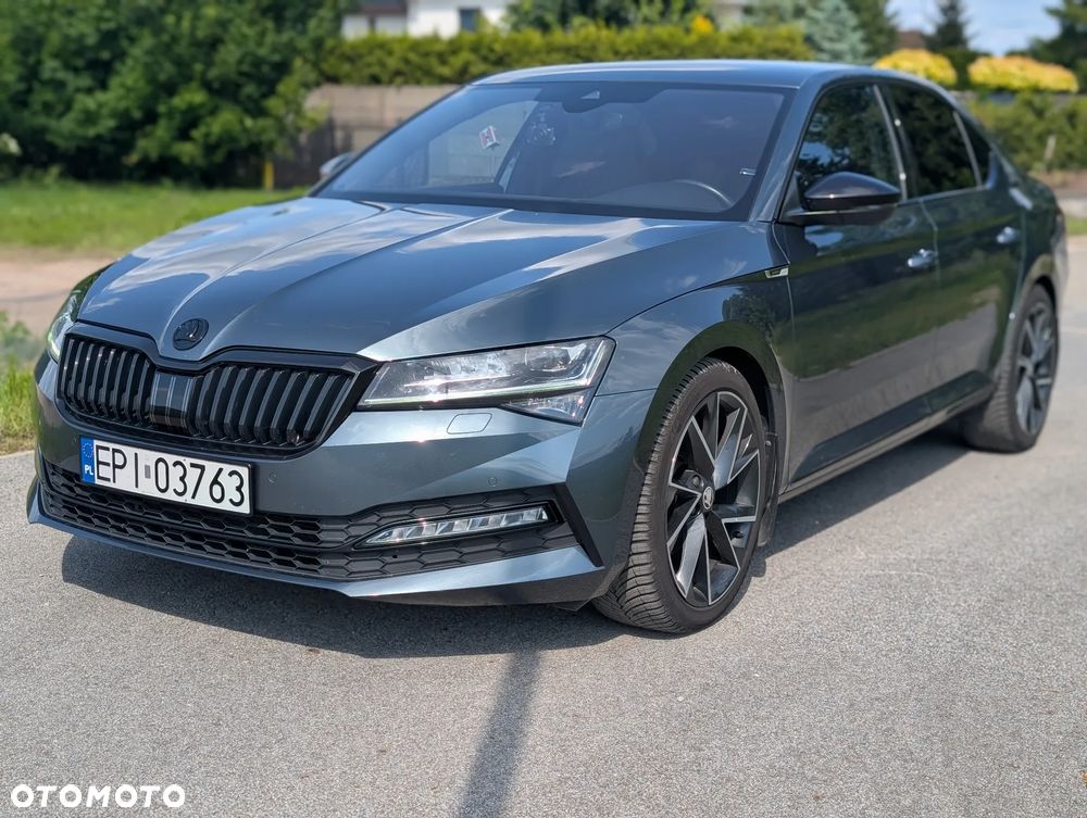 Skoda Superb 2.0 TSI DSG Sportline - 4