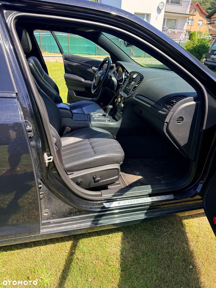 Chrysler 300 - 8