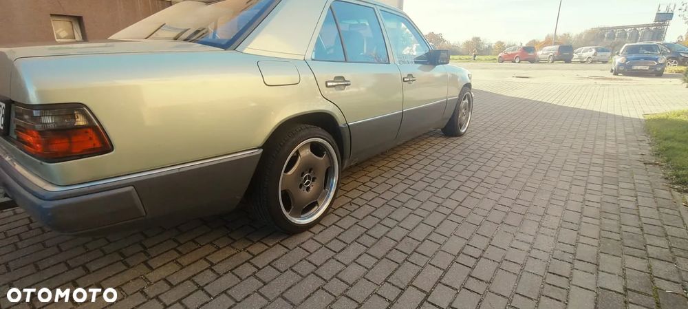 Mercedes-Benz W124 (1984-1993) - 3