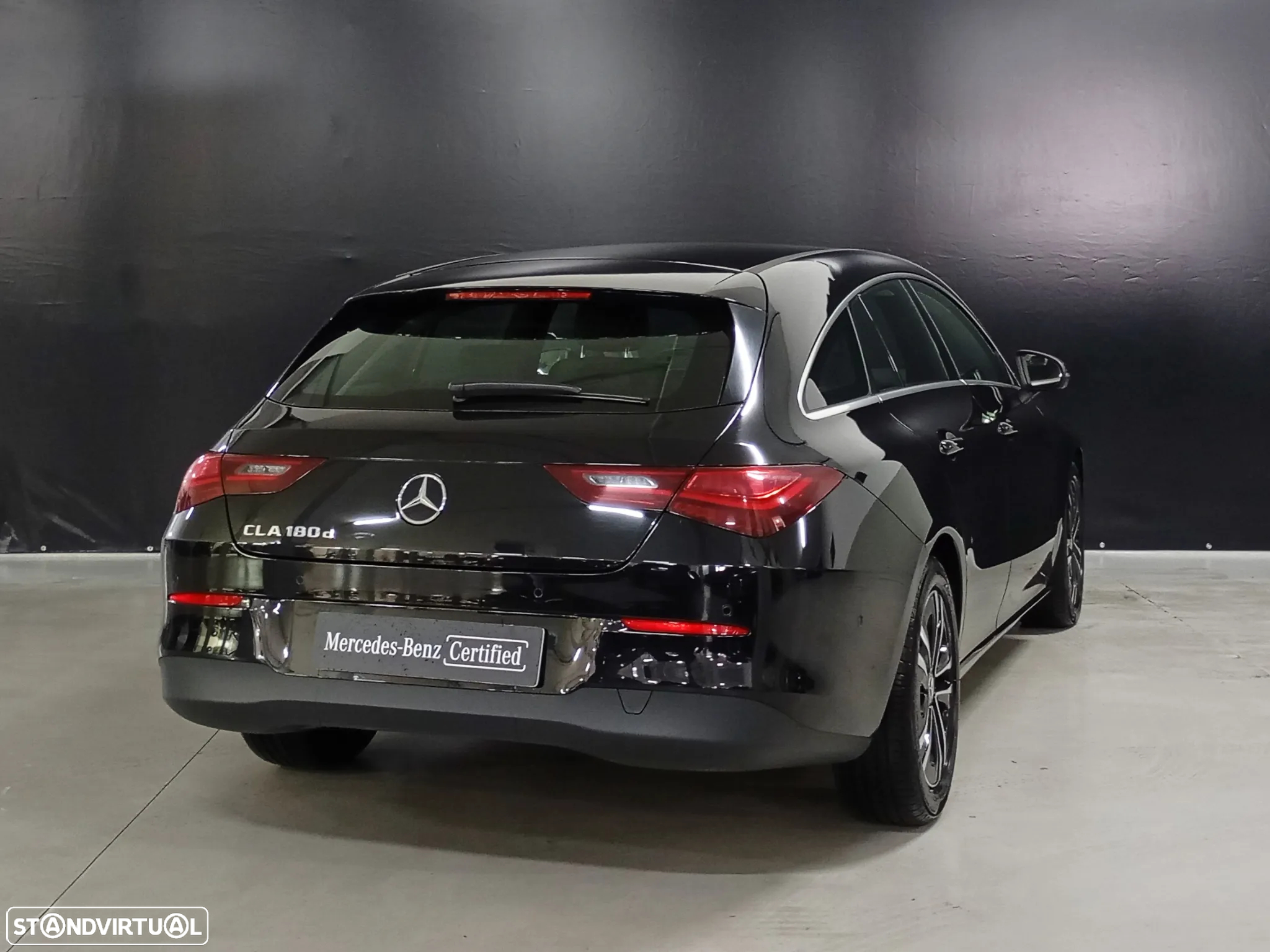 Mercedes-Benz CLA 180 d Shooting Brake Style Plus Aut. - 2