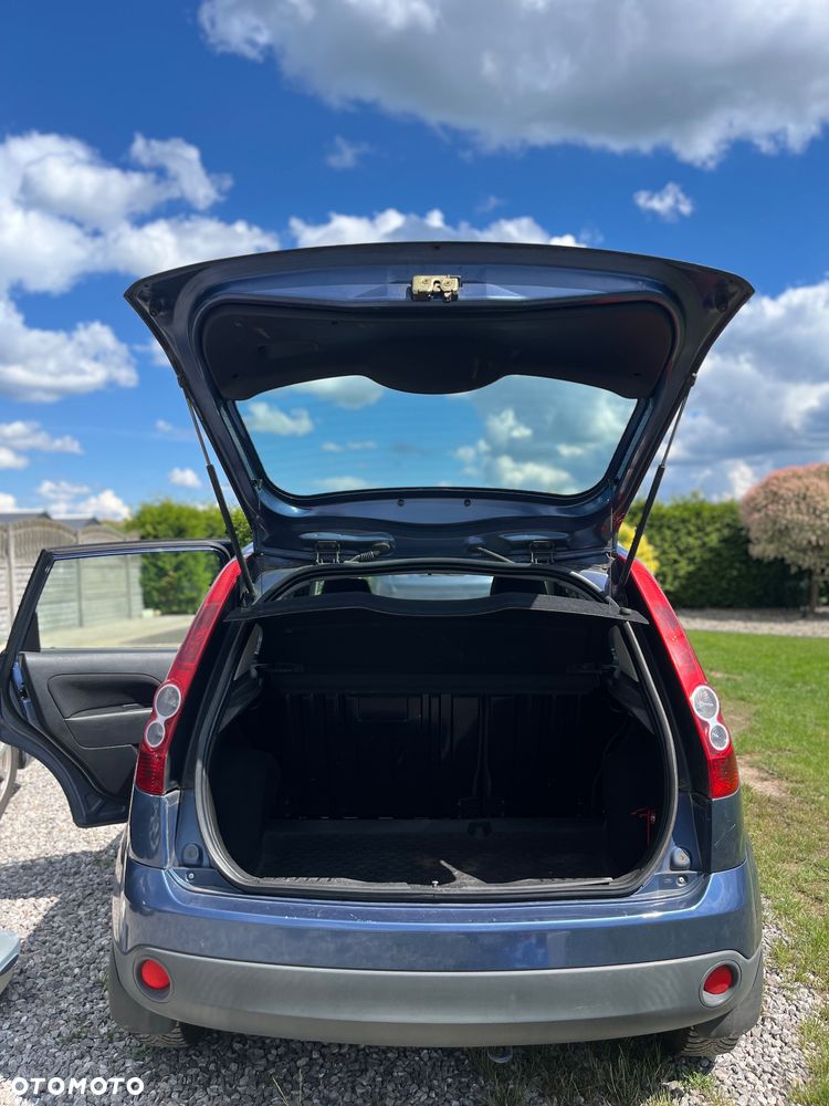 Ford Fiesta 1.3 - 4