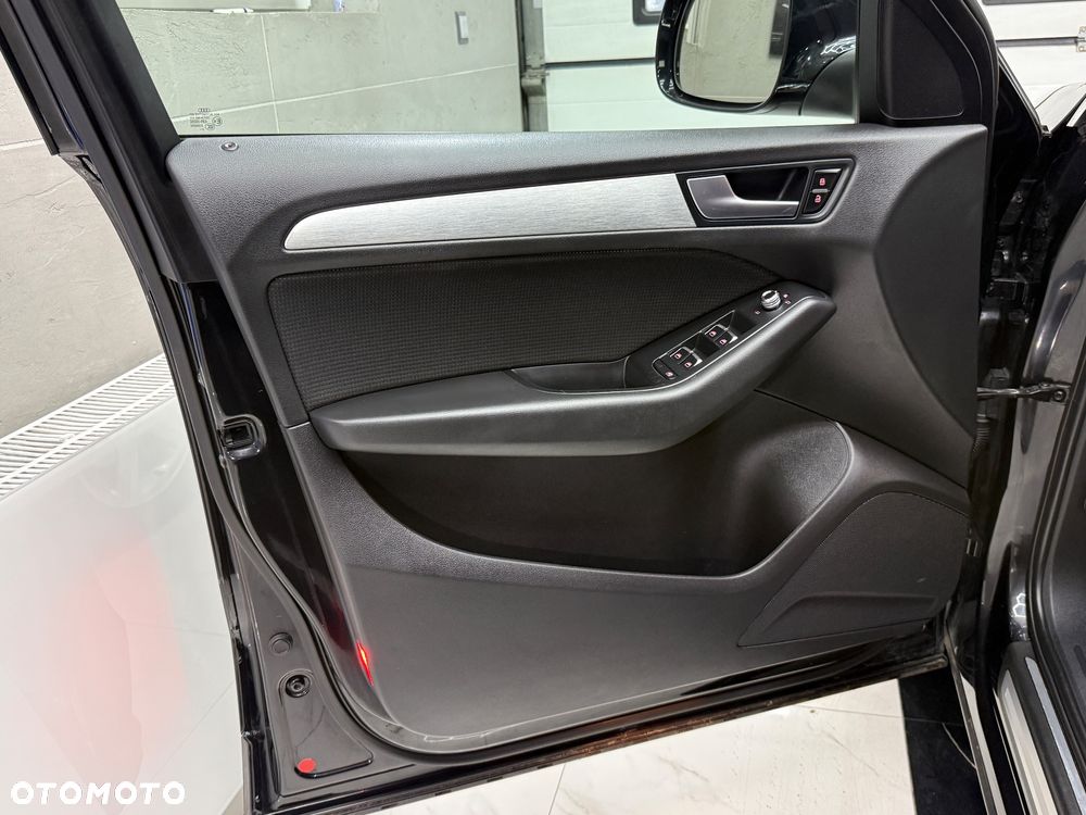 Audi Q5 2.0 TDI quattro S tronic - 13