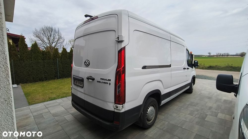 Maxus Delivery 9 - 3