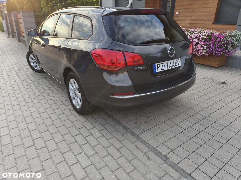 Opel Astra 1.6 CDTI Sport - 4