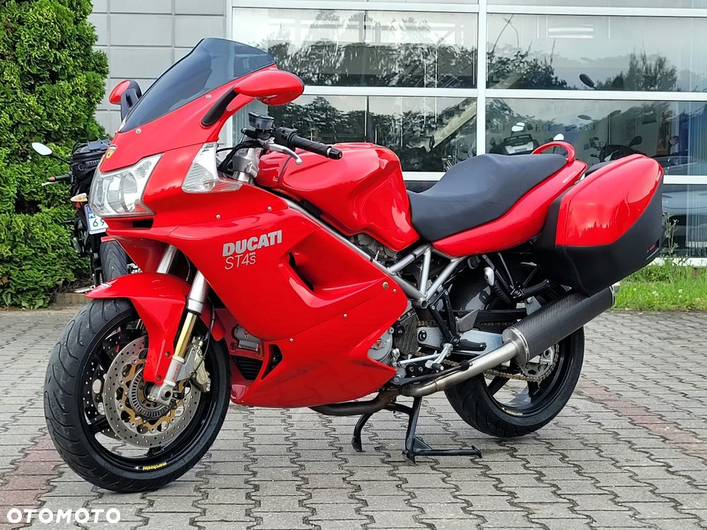 Ducati ST4