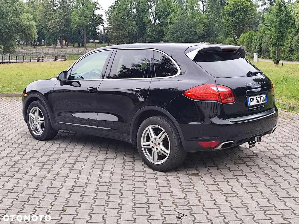 Porsche Cayenne Platinum Edition - 11