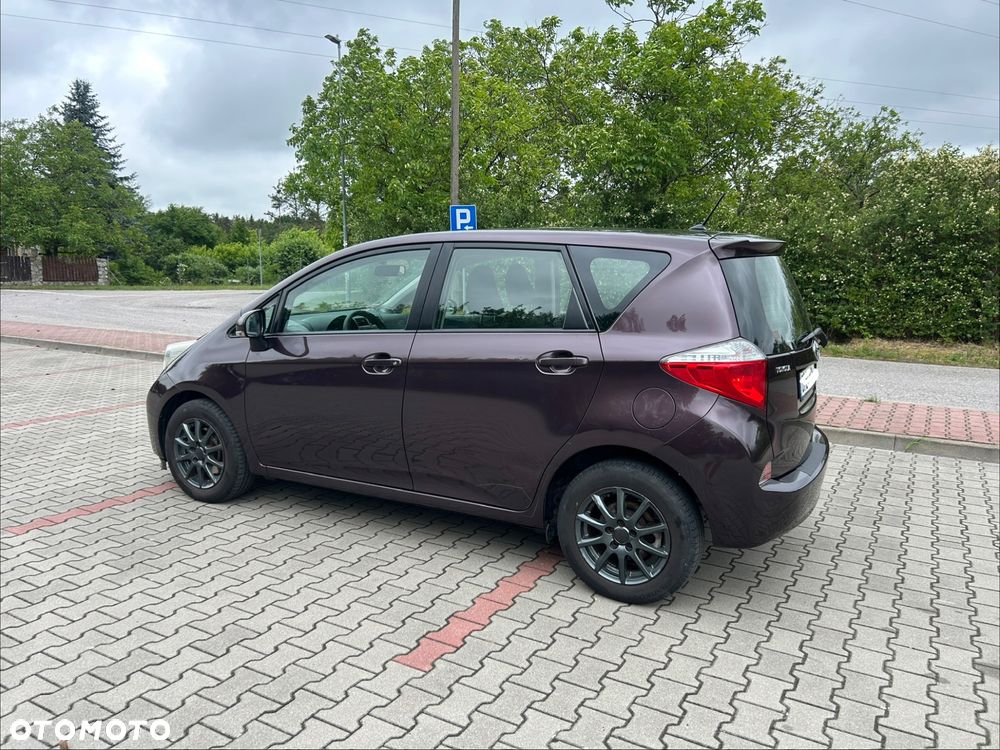 Toyota Verso S 1.33 VVT-i - 21