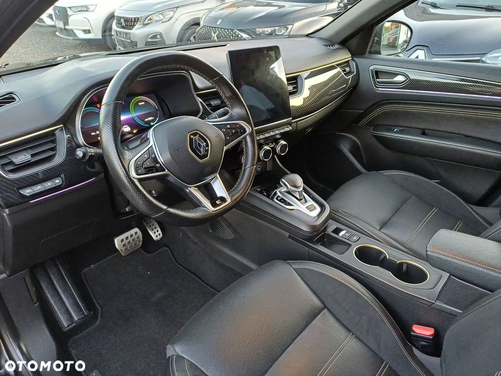 Renault Arkana E-TECH 145 R.S.LINE - 17