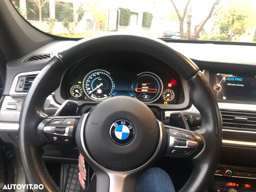 BMW Seria 5 530d xDrive - 5
