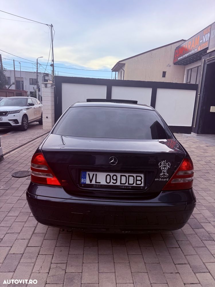 Mercedes-Benz C 180 Sportcoupe Evolution - 4