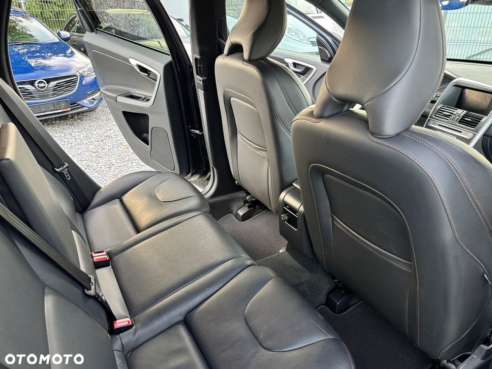 Volvo XC 60 D4 Summum - 34