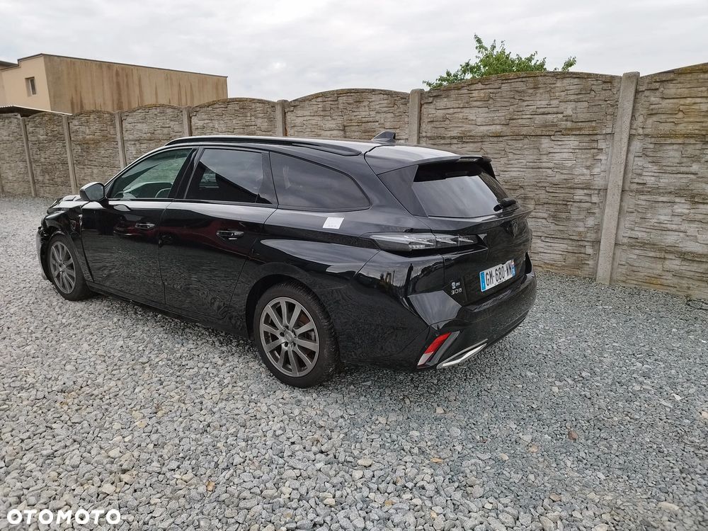 Peugeot 308 PureTech 130 GPF EAT8 Stop & Start GT - 4